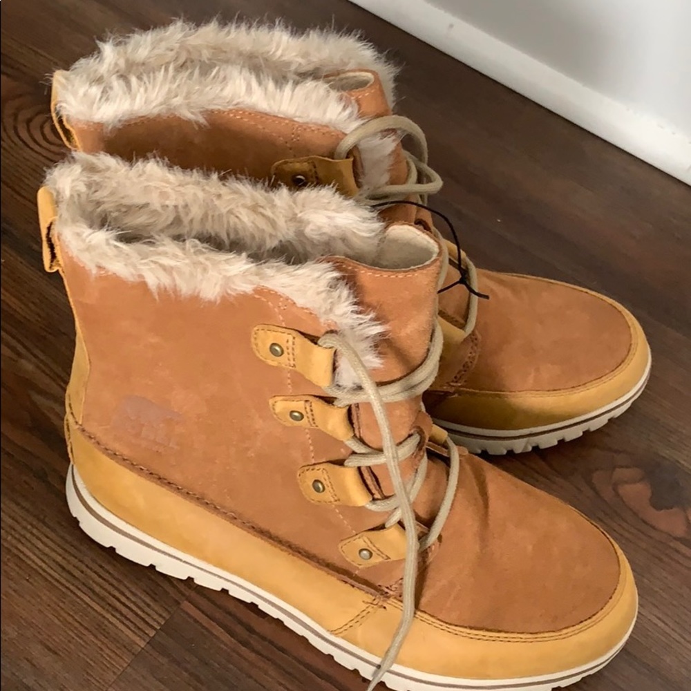 SOREL WOMEN BOOTS COZY JOAN
